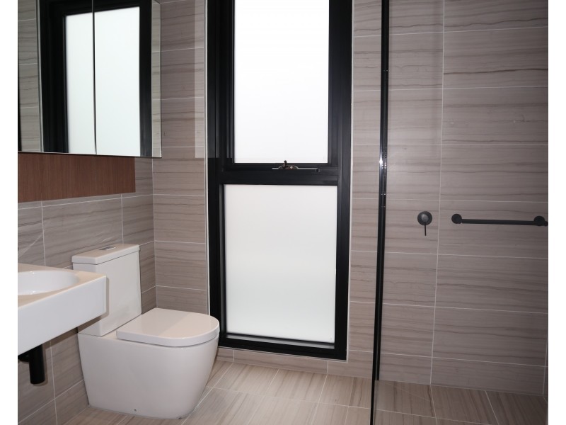 206/692 Whitehorse Road, Mont Albert VIC 3127