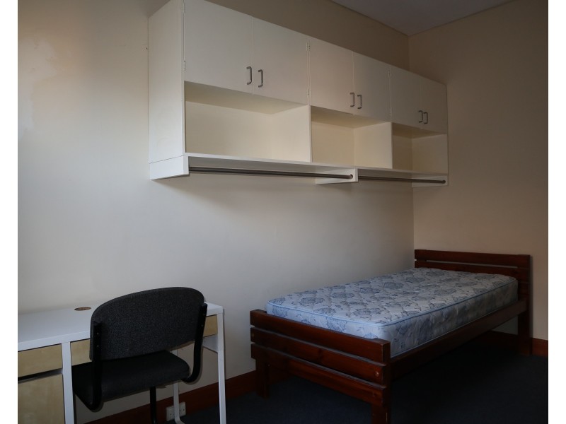 G08/2015 Dandenong Road, Clayton VIC 3168