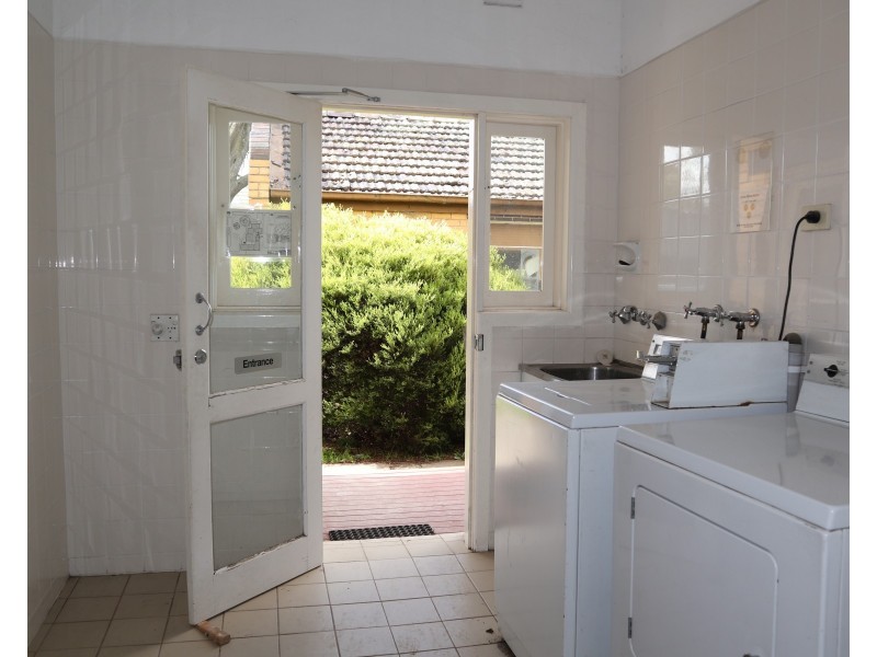 G08/2015 Dandenong Road, Clayton VIC 3168