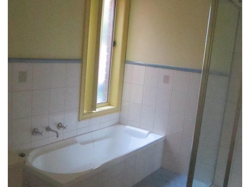 3/79 Madeleine Road, Clayton VIC 3168