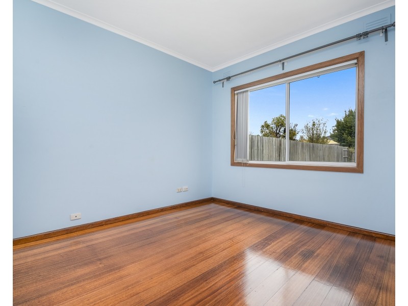 8 Sydney Street, Clayton South VIC 3169