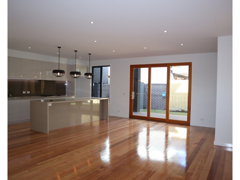 250 Spring Road, Dingley Village VIC 3172