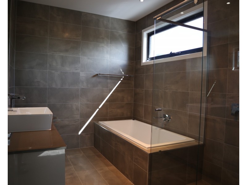 250 Spring Road, Dingley Village VIC 3172