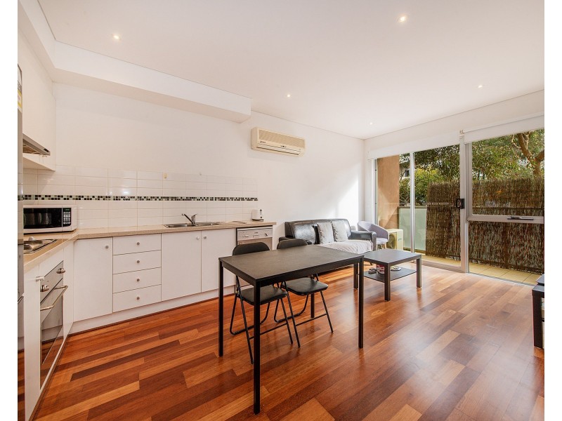 11/213 Normanby Road, Notting Hill VIC 3168