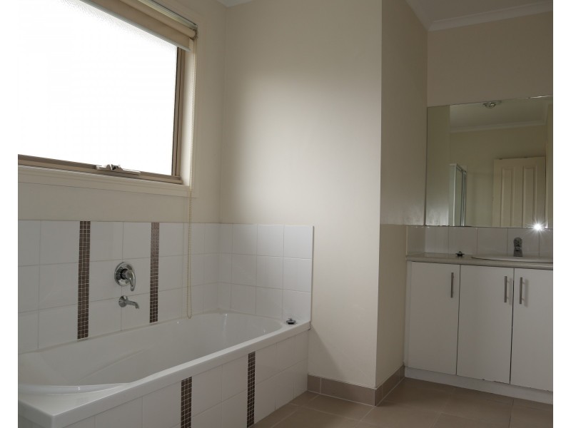 39 Francis Street, Clayton VIC 3168
