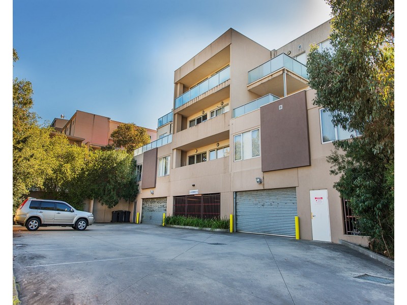16/213 Normanby Road, Notting Hill VIC 3168