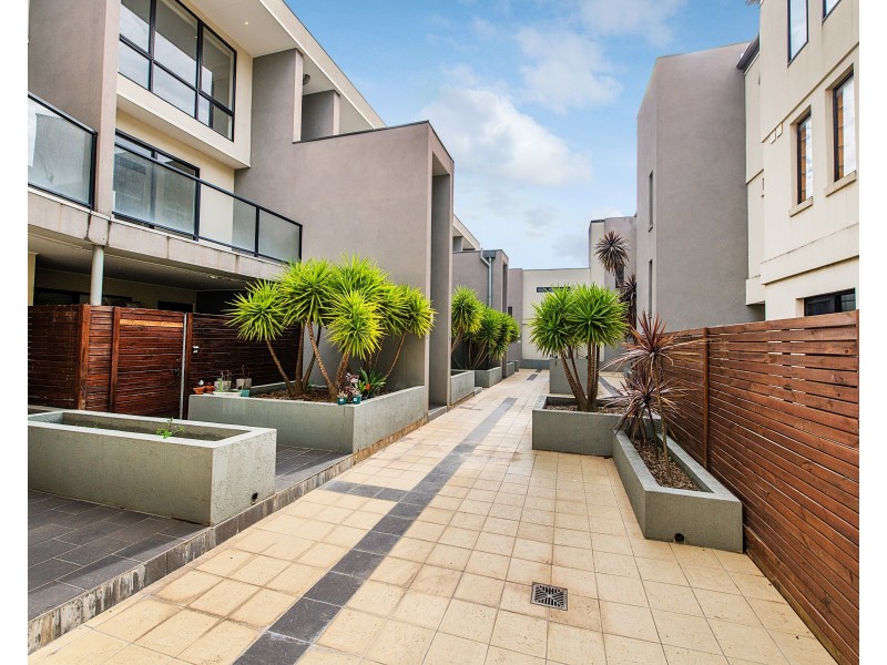 15/1324-1328 Centre Road, Clayton South VIC 3169