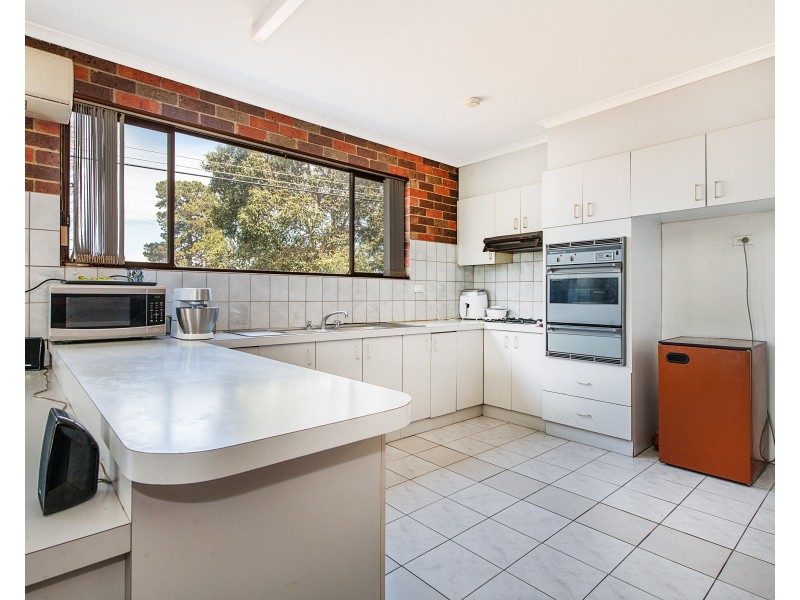 63a Springs Road, Clayton South VIC 3169