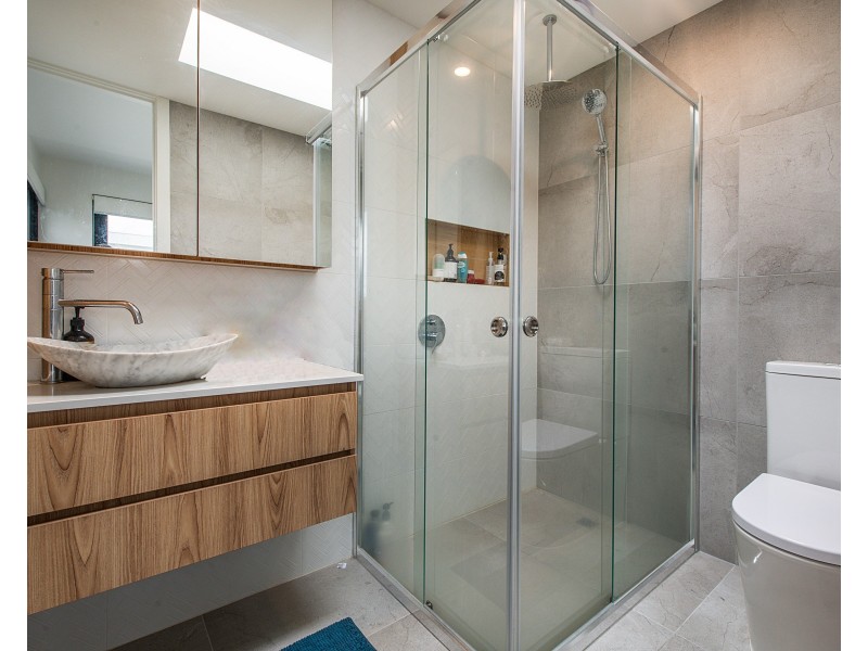 1/3 Claire Street, Mckinnon VIC 3204