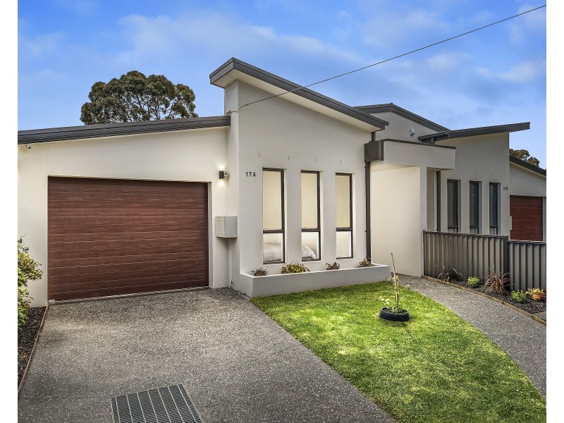 17A Jacobs Drive, Clarinda VIC 3169