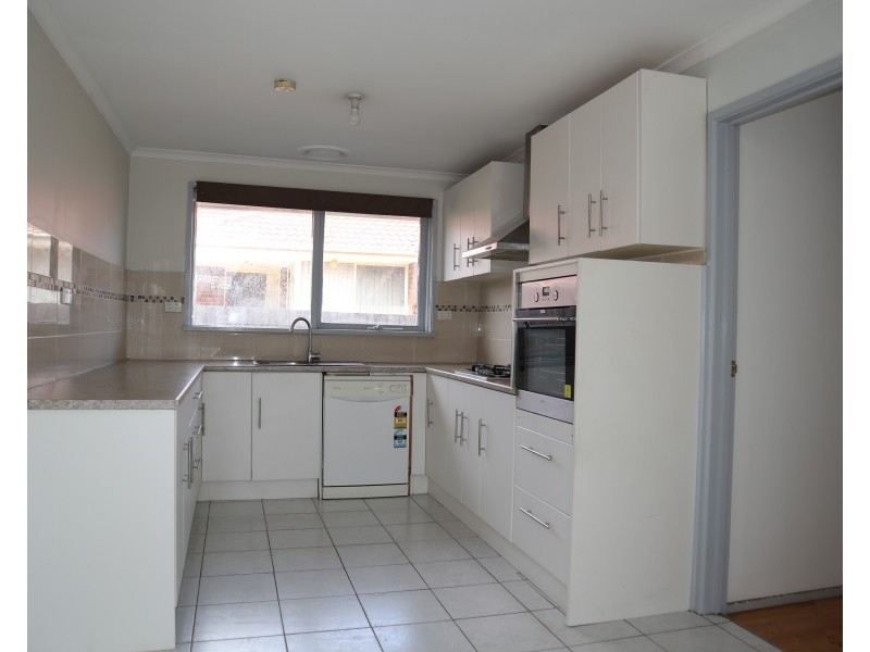 22 Cooinda Crescent, Clarinda VIC 3169