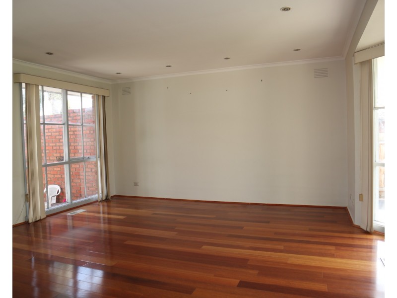 22 Cooinda Crescent, Clarinda VIC 3169