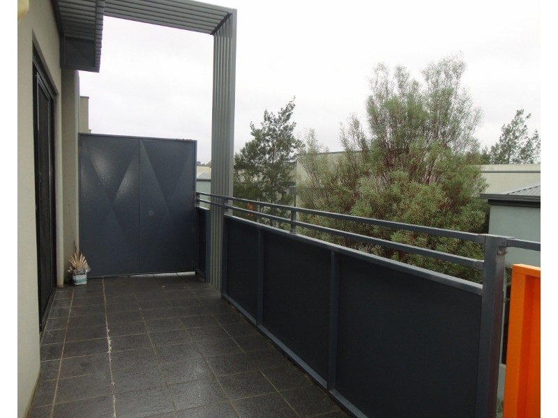14/1 Eucalyptus Mews, Notting Hill VIC 3168