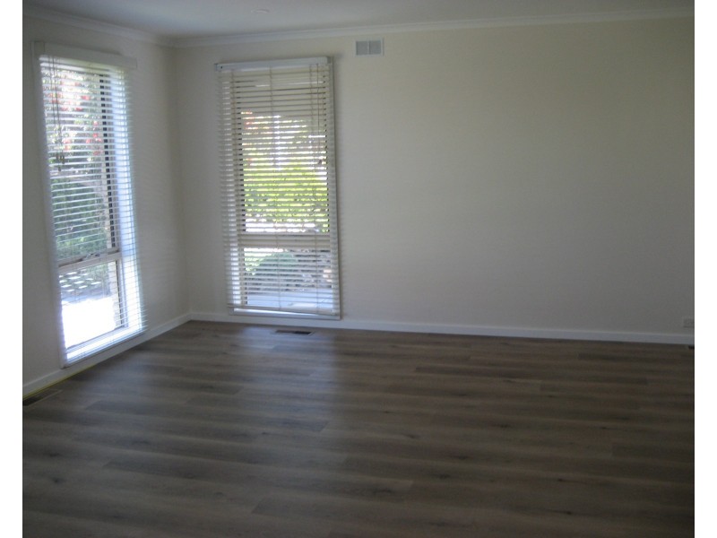 29 Nettelbeck Road, Clayton South VIC 3169