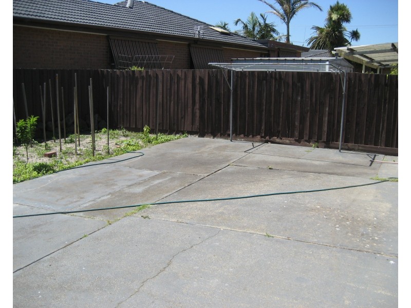 29 Nettelbeck Road, Clayton South VIC 3169