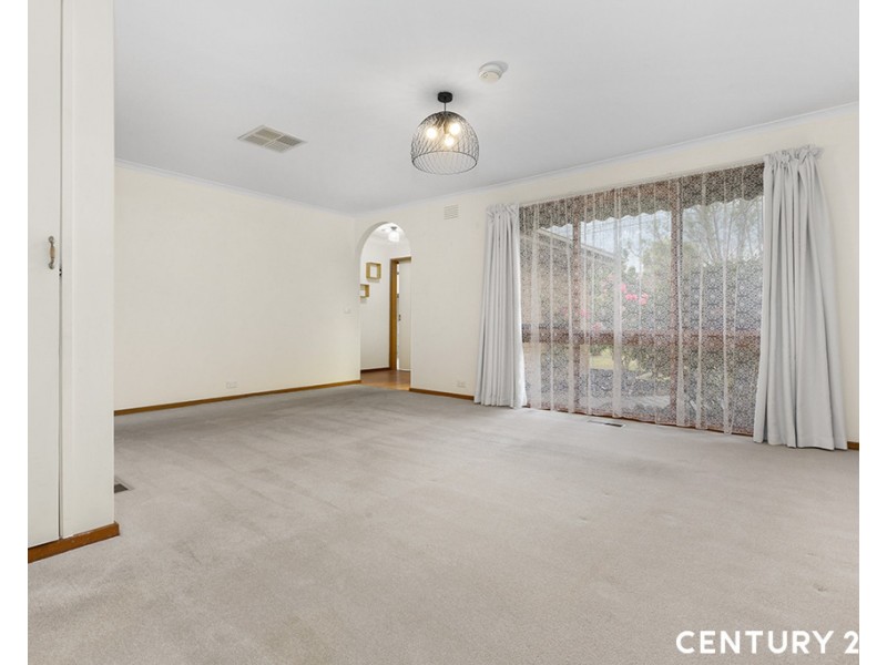 43 Tarago Crescent, Clayton South VIC 3169