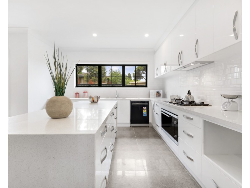 59 Catherine Avenue, Mount Waverley VIC 3149