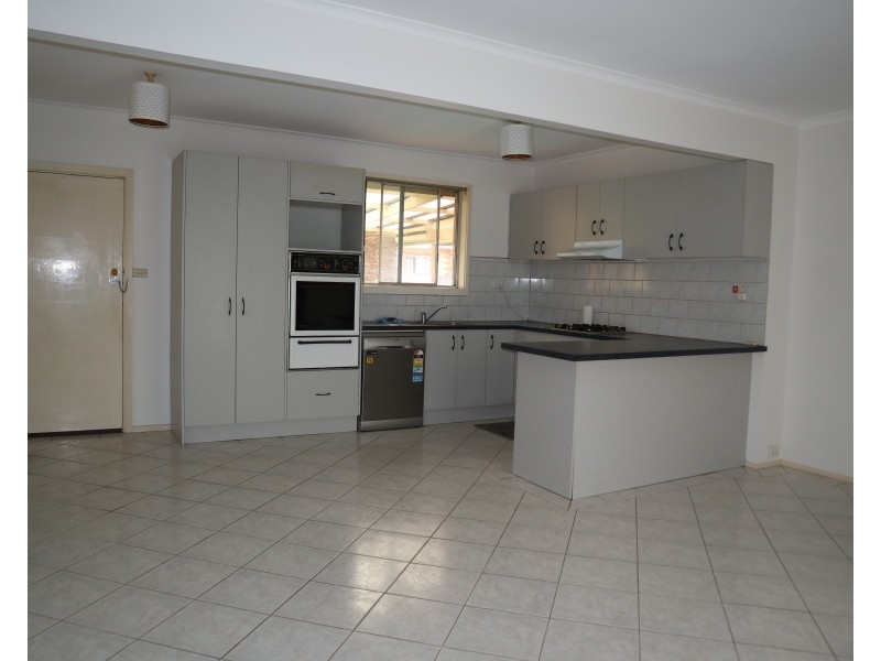 1/11 Hadkinson Street, Clayton South VIC 3169