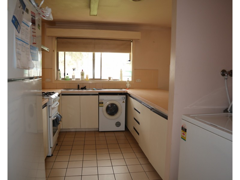 16 Wellington Road, Clayton VIC 3168