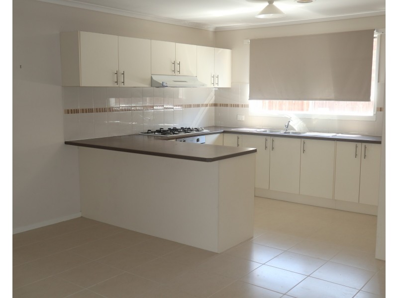 21 Domino Way, Hampton Park VIC 3976