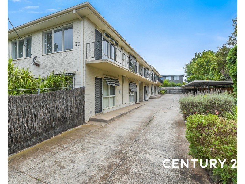 1/30 Walsh Street, Ormond VIC 3204