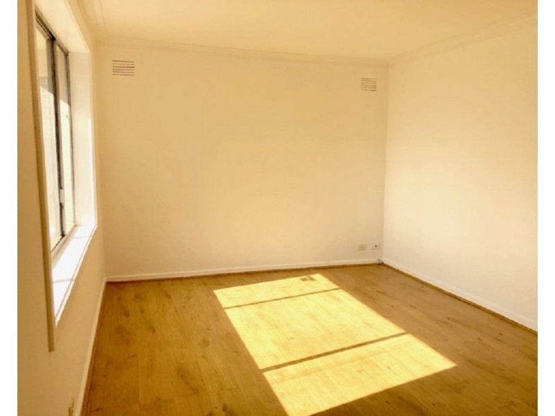 3/25 Burns Avenue, Clayton South VIC 3169