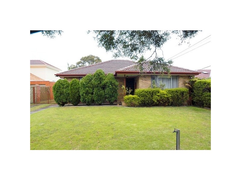 5 Glencannon Crescent, Clayton South VIC 3169