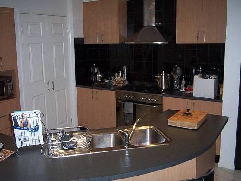 27 Napier Way, Narre Warren South VIC 3805