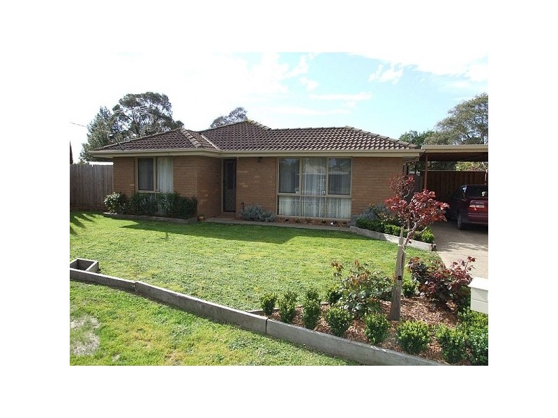 7 Hoyle Court, Cranbourne VIC 3977