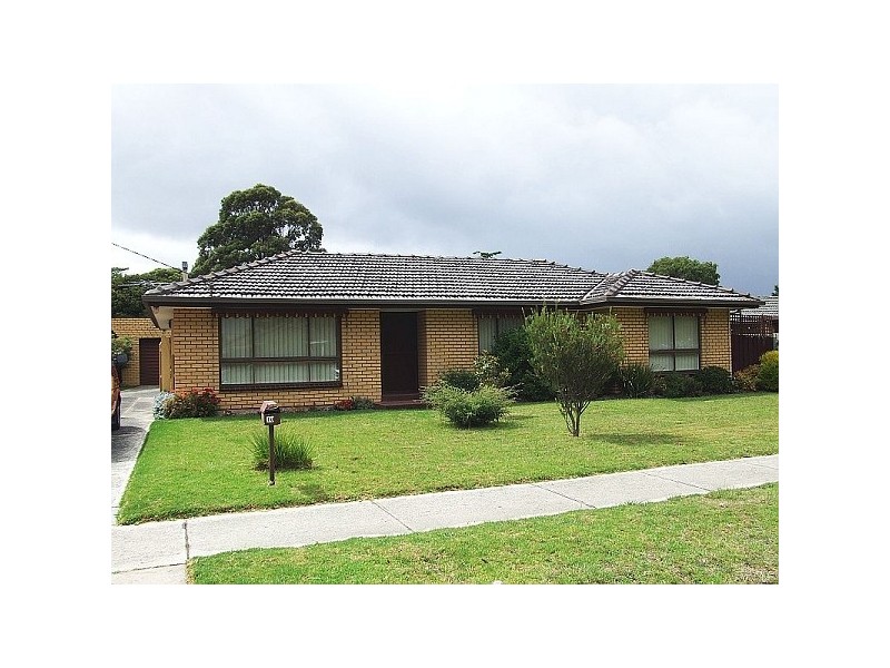 10 Fairfield Street, Cranbourne VIC 3977