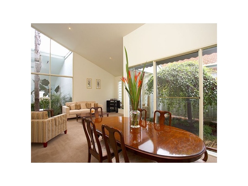 19 Higgins Close, Dingley Village VIC 3172