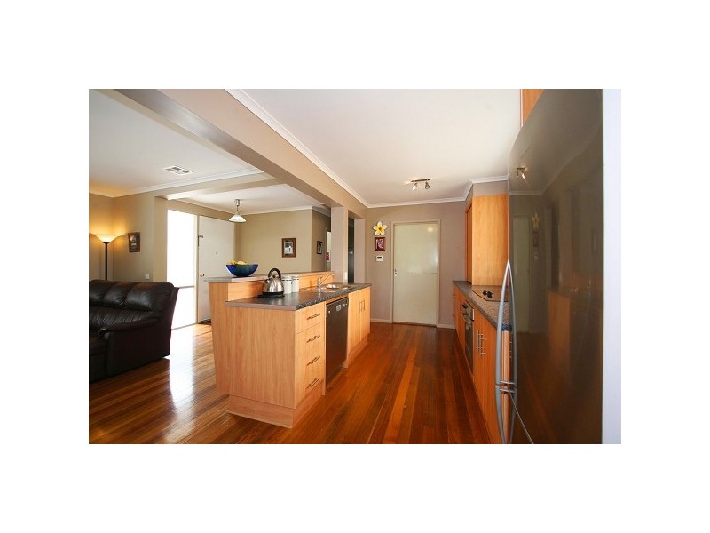 11 Sharrock Drive, Dingley Village VIC 3172