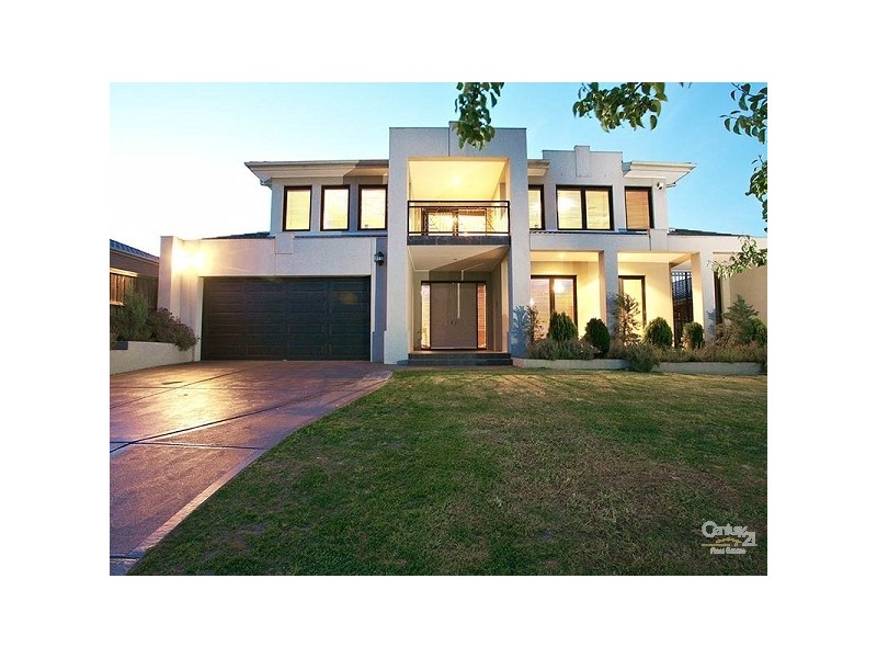 21 Aisha Crescent, Dingley Village VIC 3172