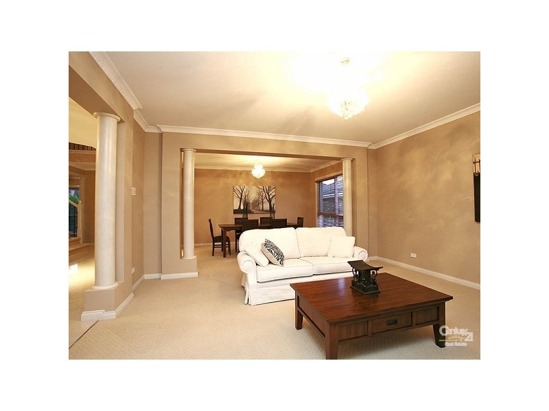 21 Aisha Crescent, Dingley Village VIC 3172