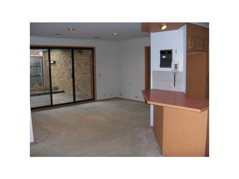 5 Dorrington Court, Dingley Village VIC 3172