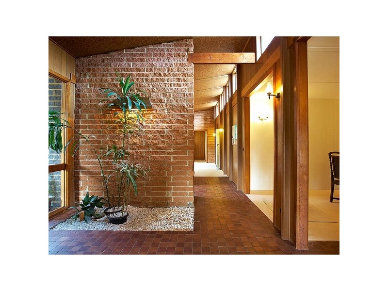 73 Howard Road, Dingley Village VIC 3172