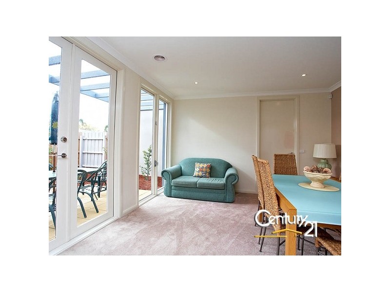 1/29 Forest Park Road, Dingley Village VIC 3172