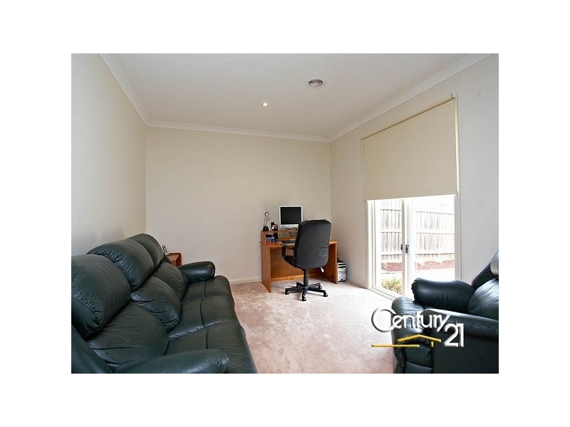 1/29 Forest Park Road, Dingley Village VIC 3172