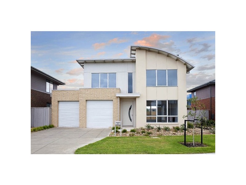 4 Chopard Avenue, Waterways VIC 3195