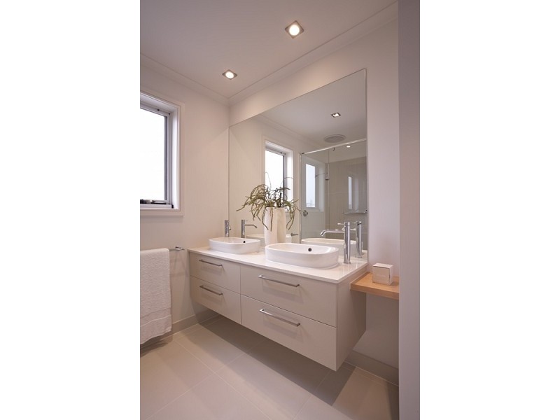 4 Chopard Avenue, Waterways VIC 3195