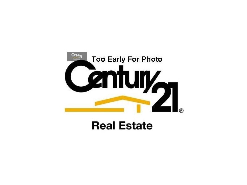 1/2 Fernhill Drive, Dingley Village VIC 3172