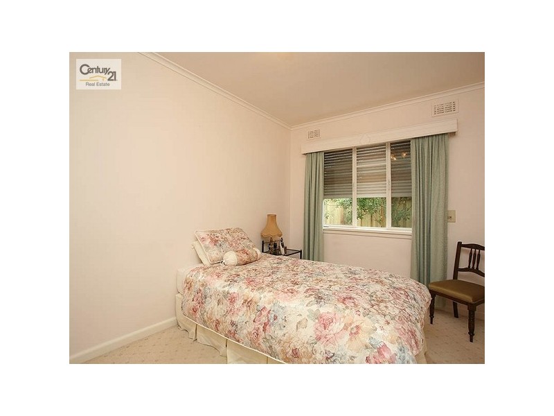 55 Bernard Street, Cheltenham VIC 3192