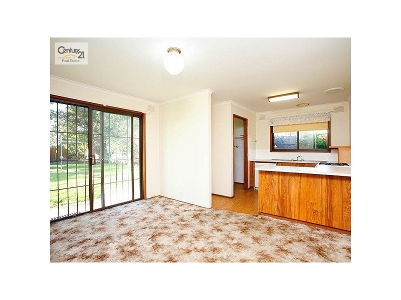 3 Swan Place, Dingley Village VIC 3172