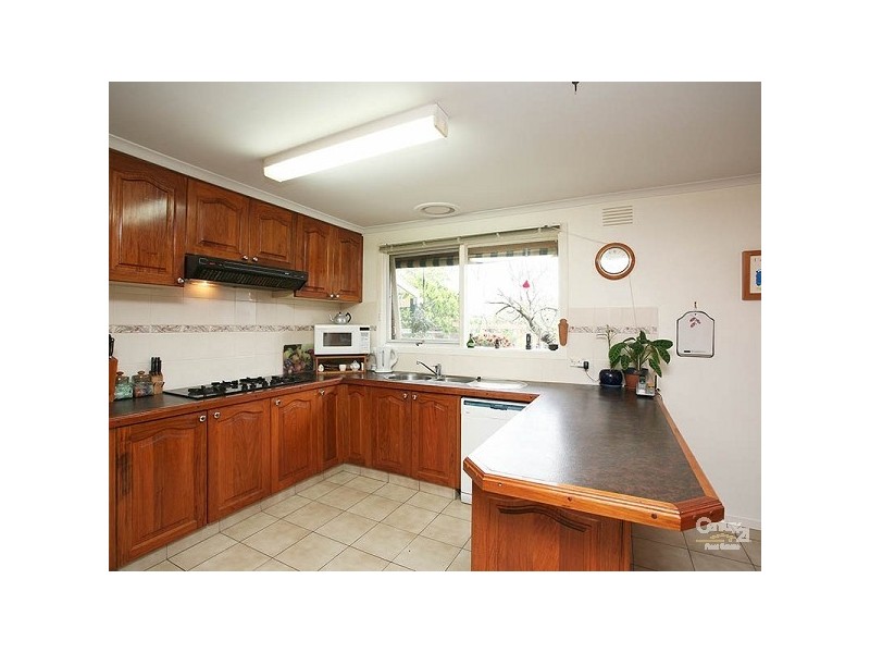 24 Howard Road, Dingley Village VIC 3172