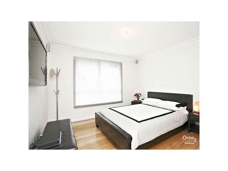 7 Clarke Road, Springvale South VIC 3172