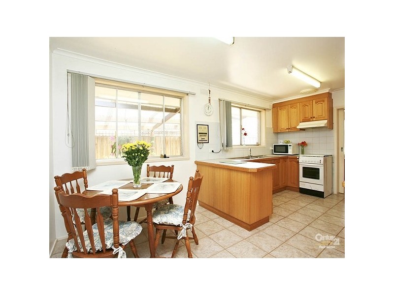 34 Jacks Avenue, Dingley Village VIC 3172