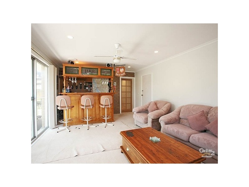 34 Jacks Avenue, Dingley Village VIC 3172