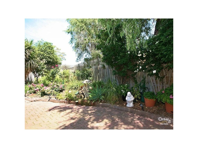 34 Jacks Avenue, Dingley Village VIC 3172