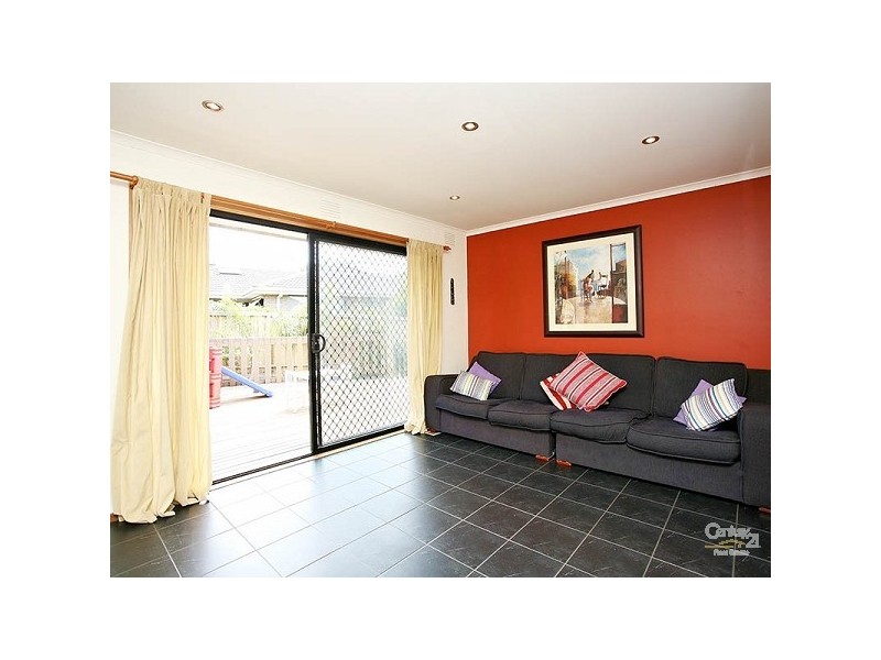 1 Chisholm Court, Springvale South VIC 3172