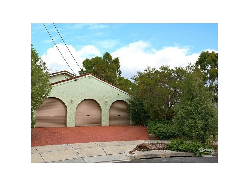 21 Twofold Close, Dingley Village VIC 3172